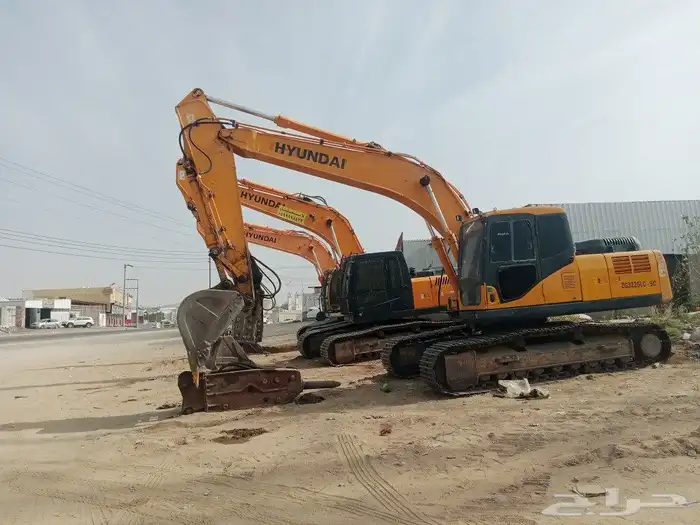 بوكلين للايجار تكسير الجبال 0