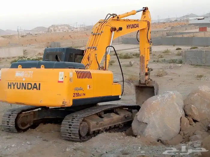 بوكلين للايجار وقص الاراضي 1