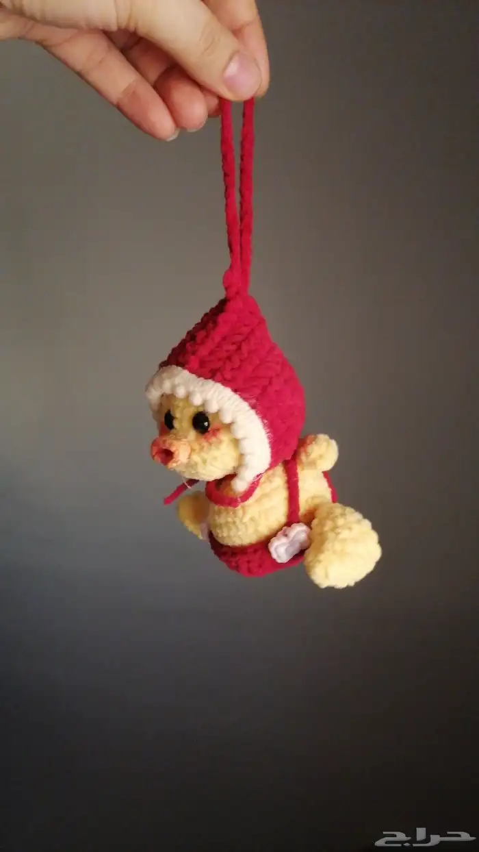 ميداليات متنوعة من خيوط الصوف 4