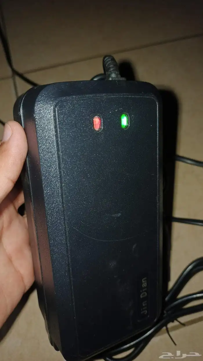 شاحن 48 فولت سكوتر مستعمل نظيف . 2