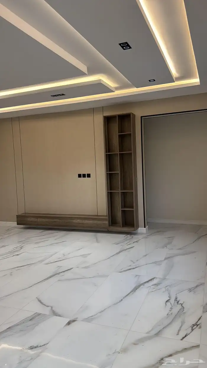 عمارة تجارية للإستثمار مكة الشرائع شارع القادسية بعرض64 م 1