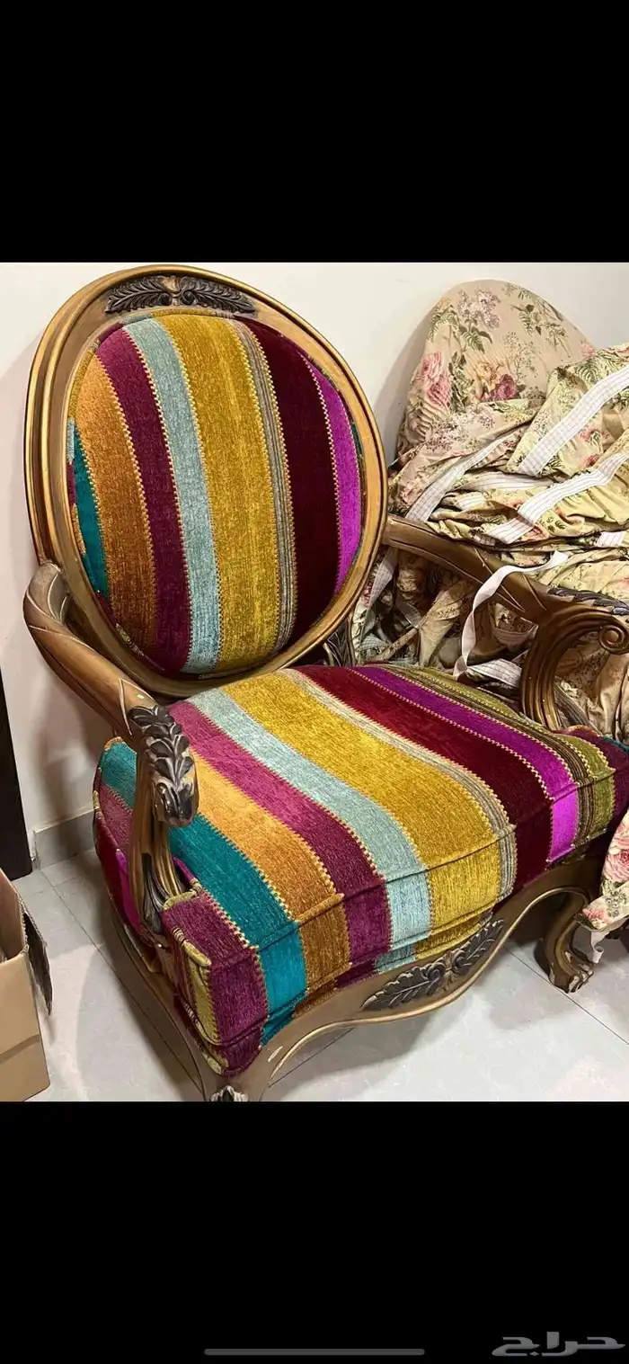 كنب خشب منحوت جديد لم يستخدم 3