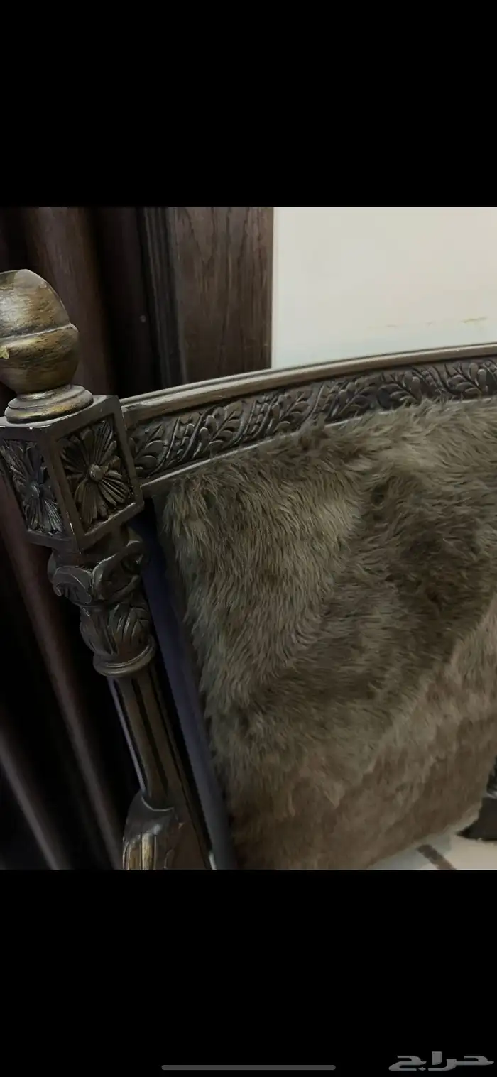 كنب خشب منحوت جديد لم يستخدم 2