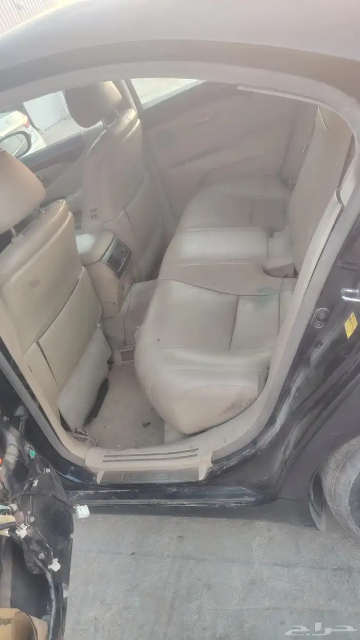 قطع غيار لاكزس LS460 موديل 2008 7