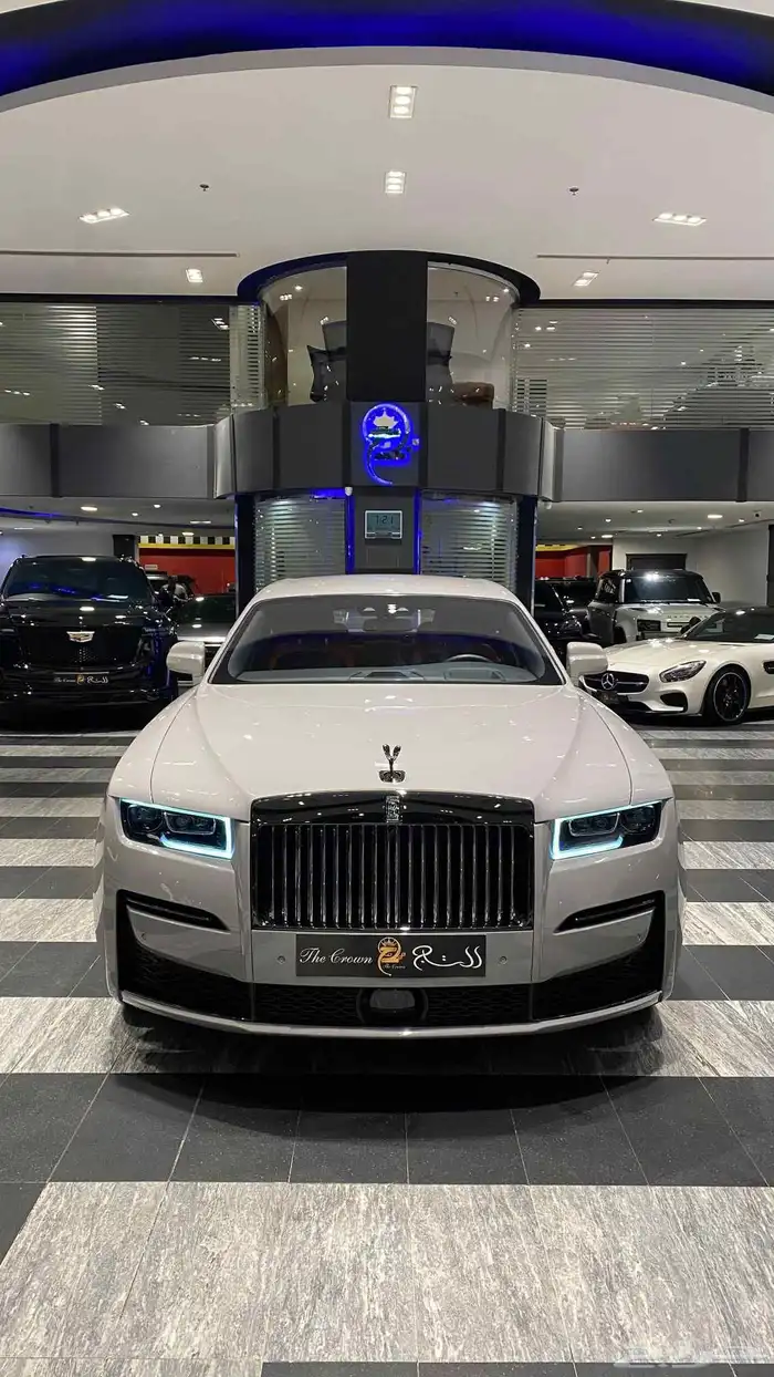 Rolls Royce Ghost Black Badge 2023 1