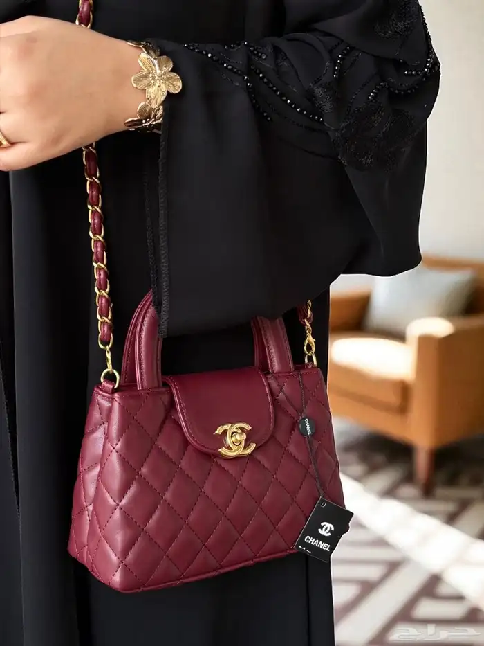 شنط ماركه علمي تجزئة فقط هذا العرض 40