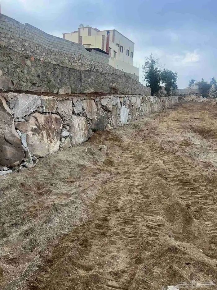 معلم.حجر لجميع المباني. 8