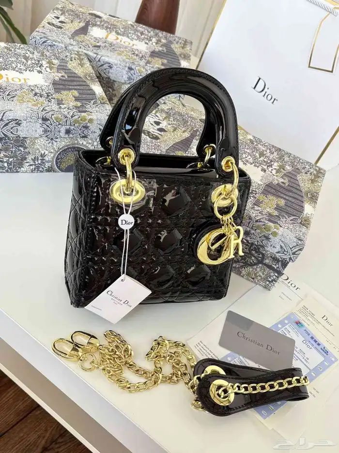 شنط ماركه علمي تجزئة فقط هذا العرض 23