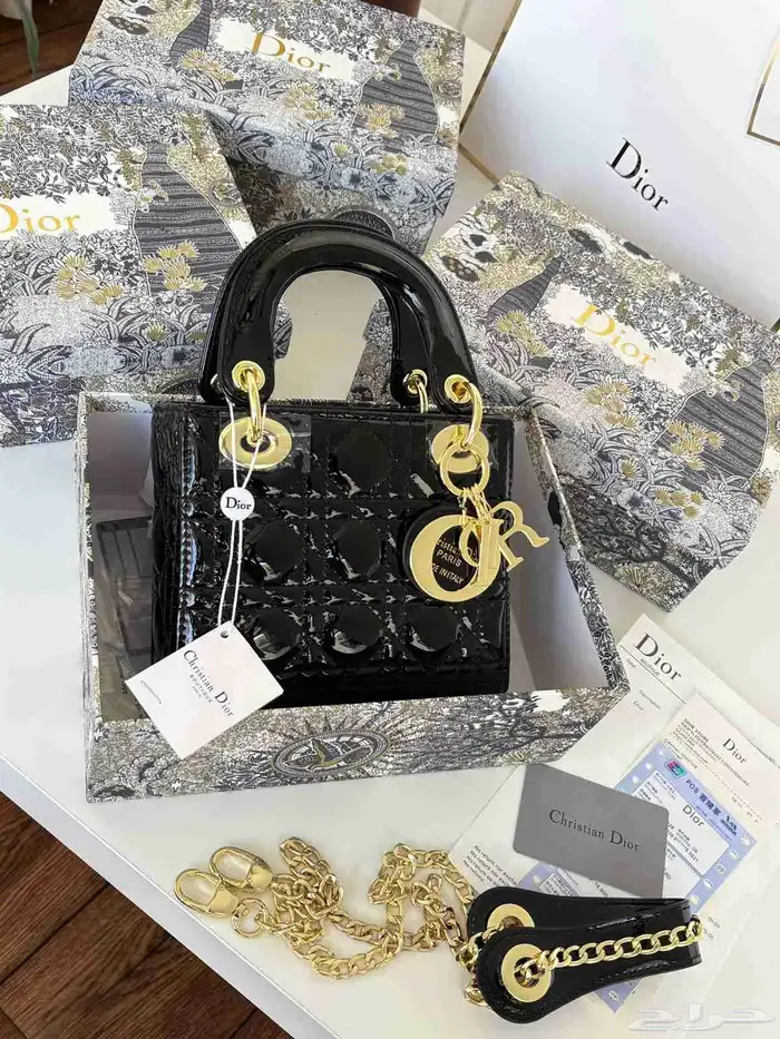 شنط ماركه علمي تجزئة فقط هذا العرض 19