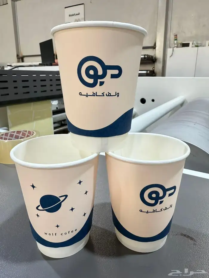 بوكسات أكواب هوية_بصرية حروف_مضيئة كلادينج استكر بنر دروع 1