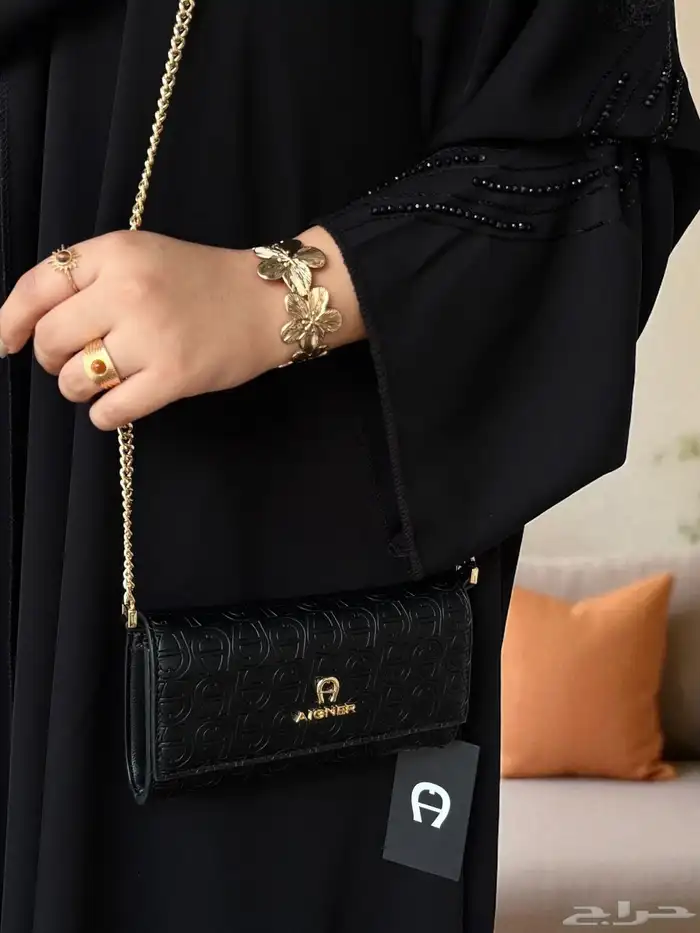 شنط ماركه علمي تجزئة فقط هذا العرض 0