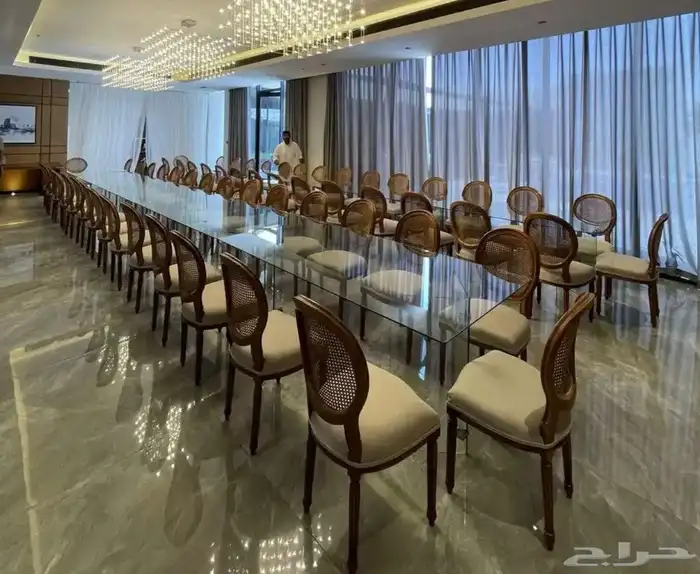 تاجير كراسي وطاولات وصحون سرفس وعقود وكنب وجلسات ارضي وشعبيه 0