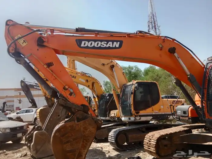 بوكلينات للايجار يومي شهري فطاع 0