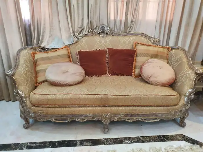 كنب من المطلق للمفروشات للبيع بسعر مناسب 4