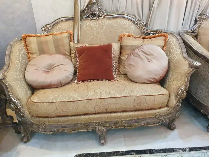 كنب من المطلق للمفروشات للبيع بسعر مناسب 5