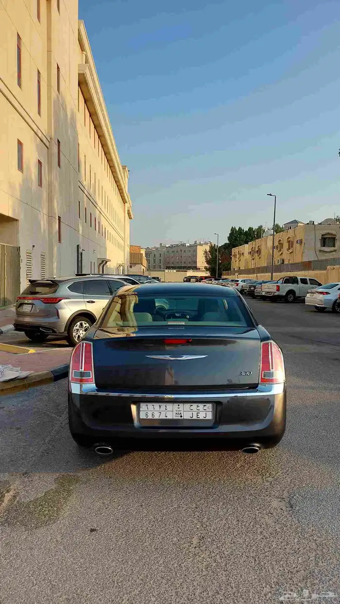 كرايزلر C300 موديل 2014 6
