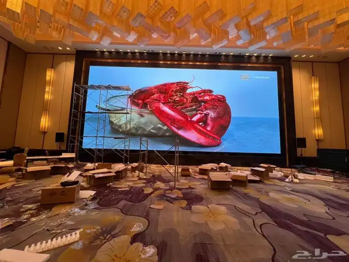 شاشات عرض LED كبيرة بمختلف المقاسات داخلية وخارجية 7