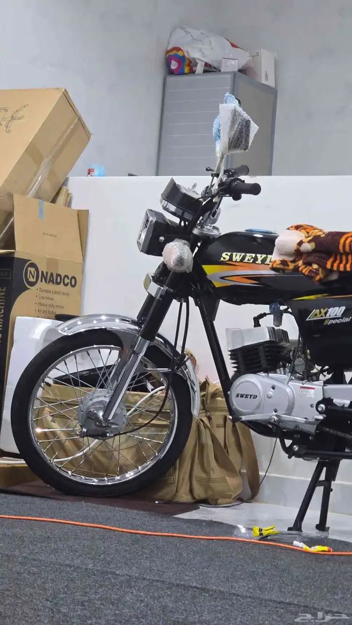 دباب AX100 0