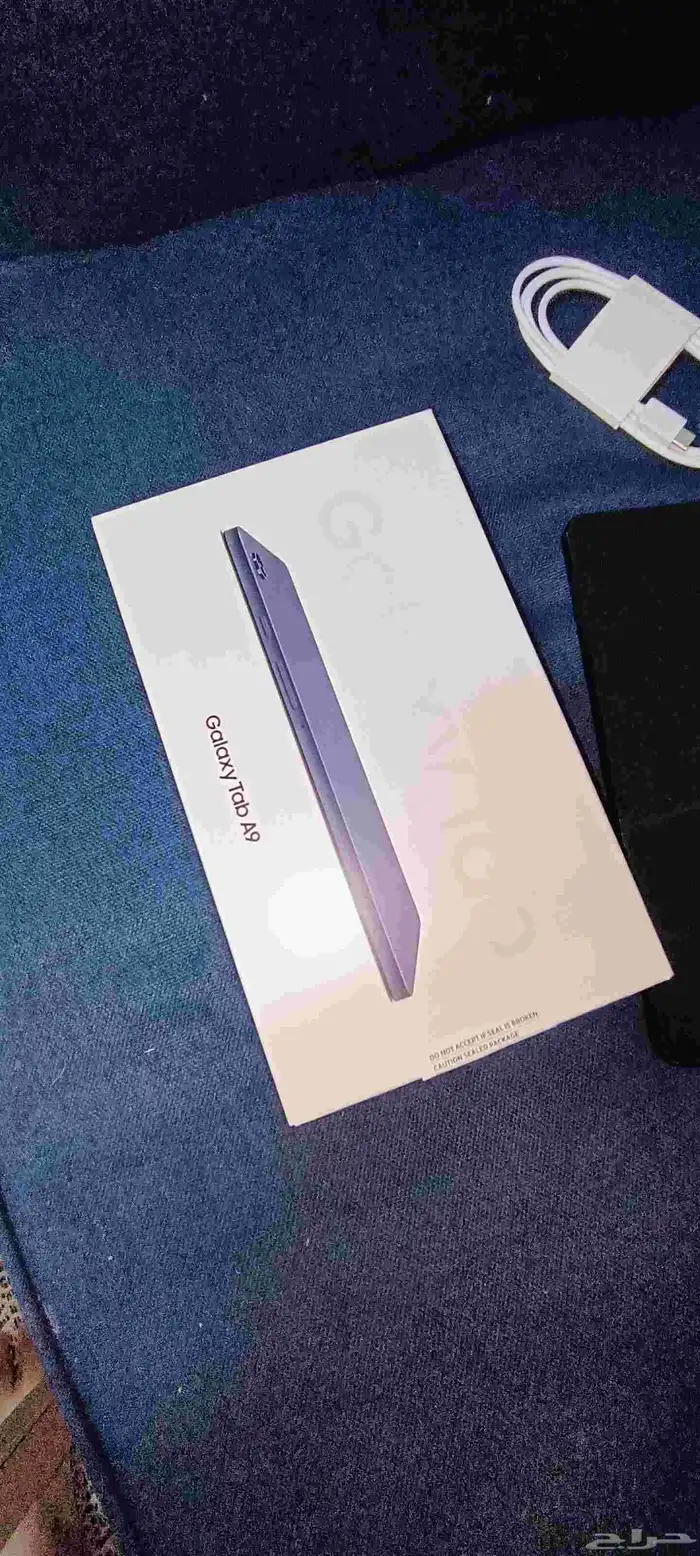 للبيع تابلت Samsung Galaxy A9 - كالجديد وبضمان سار 6