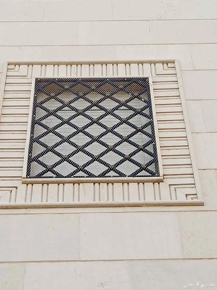 Installation of an external fiberglass air conditioning box 5