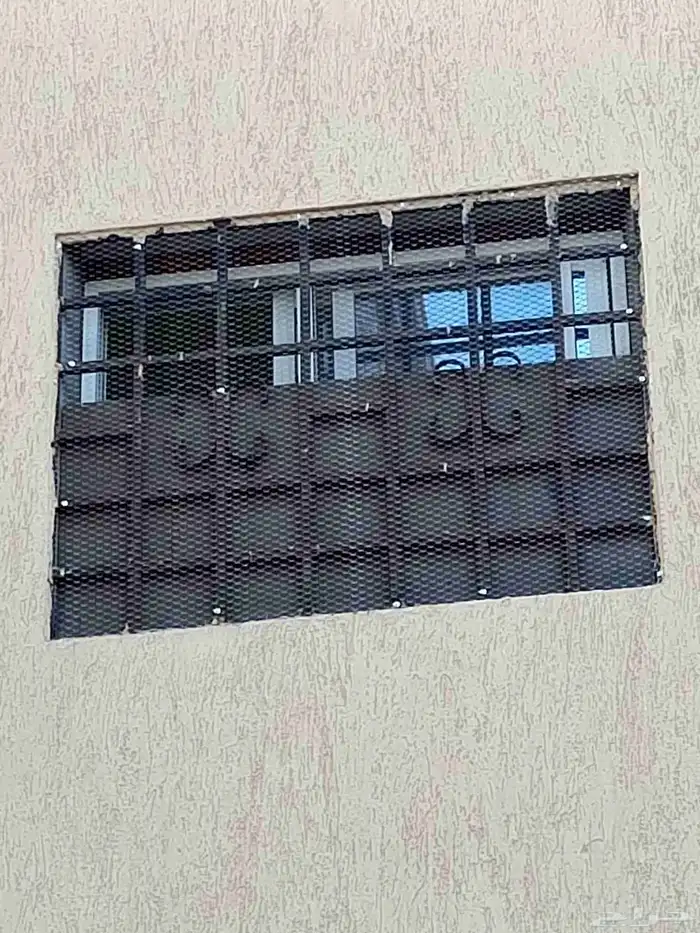 Installation of an external fiberglass air conditioning box 1