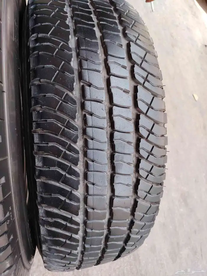 كفرات ربع حجري مشلان مق 1