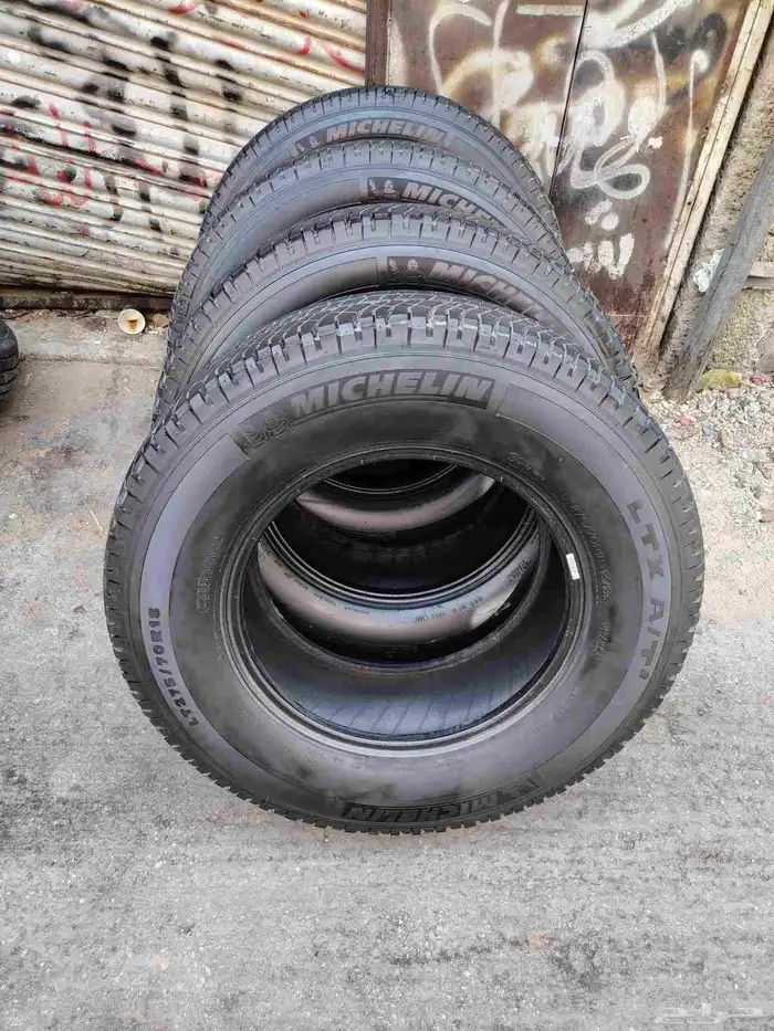 كفرات ربع حجري مشلان مق 3