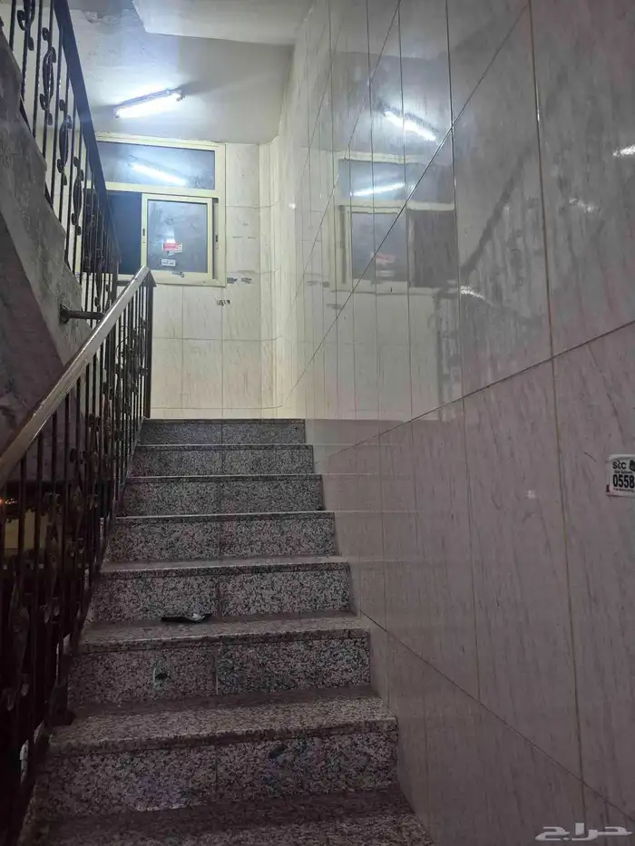 للبيع عمارة تجارية الدمام حي جلوية شارع الطرباق 3