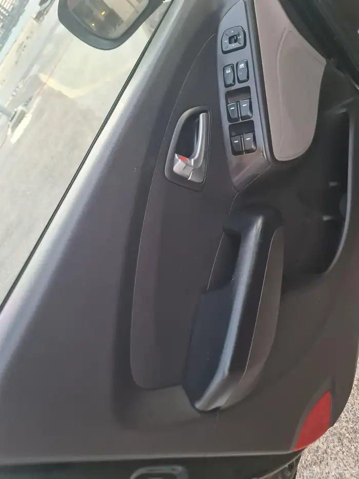 للبيع توسان 2013 نص فل وكاله 13