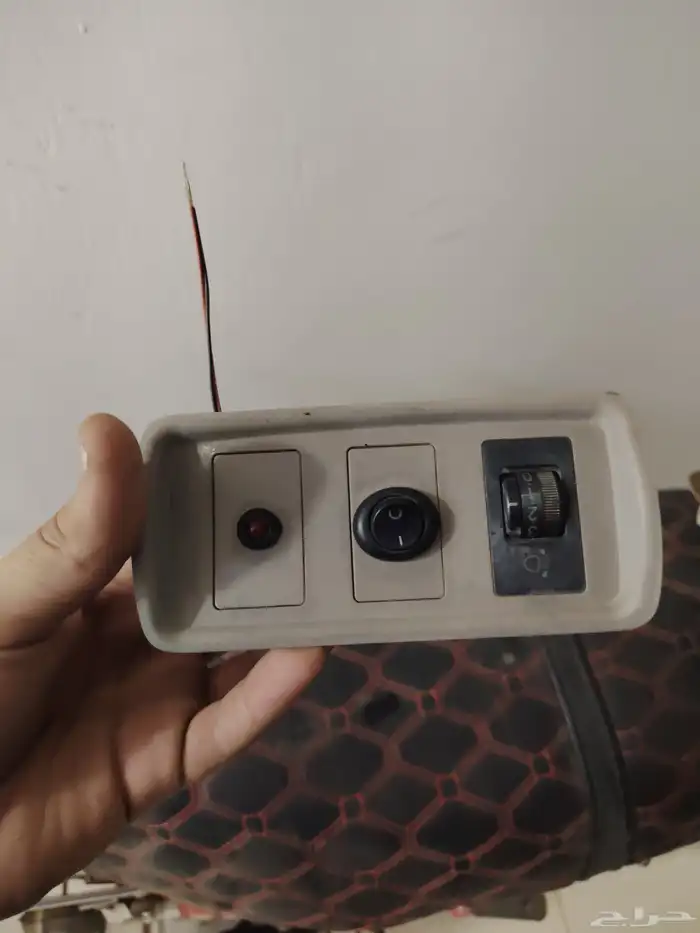 قطع غيار كامري موديل 2005 و 2006 و 2003 4