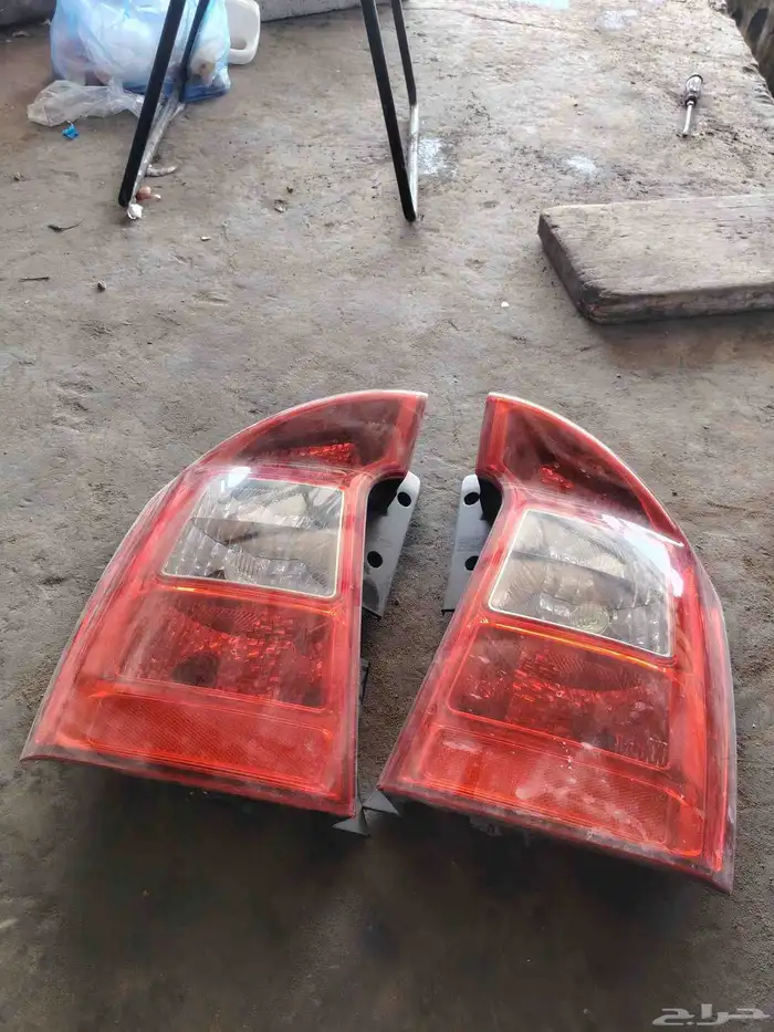 اصطبات خلفيه كيا كارينز 2012 2