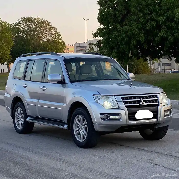 موستبيشي باجيرو 2018 فل كامل 1