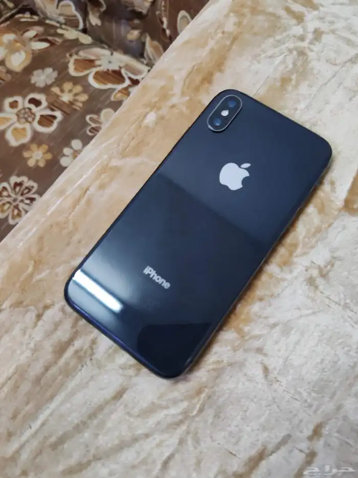 ايفون اكس ذاكره 256 نظيف معاه جراب هديه 0