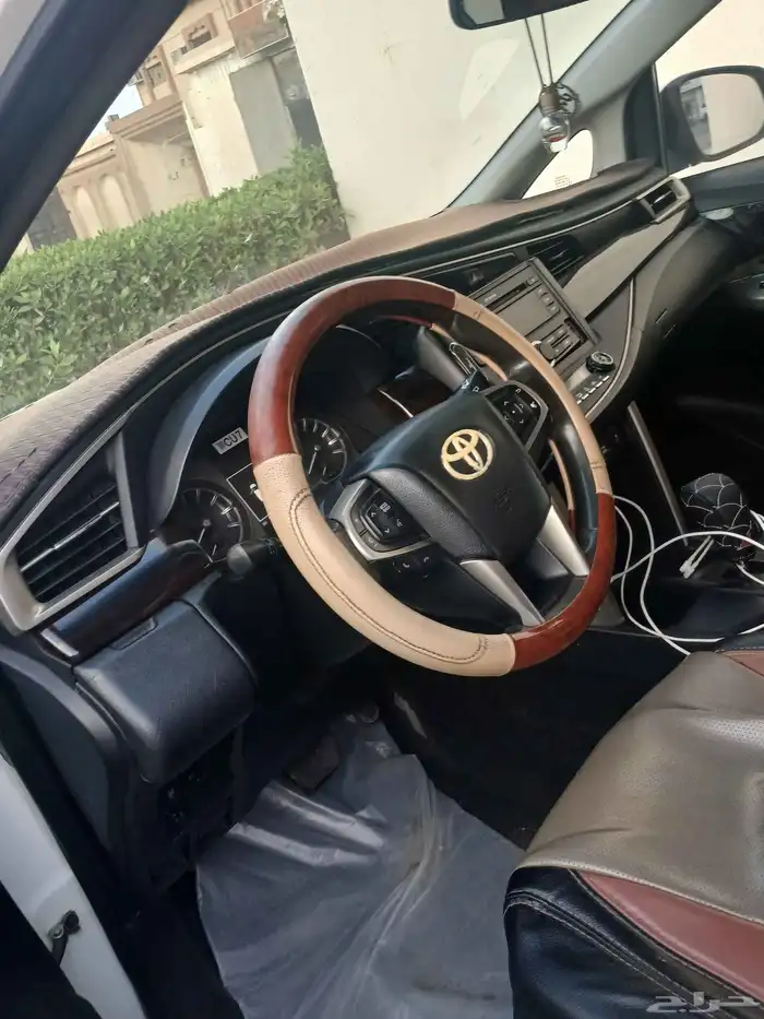 toyota innova 2017 3