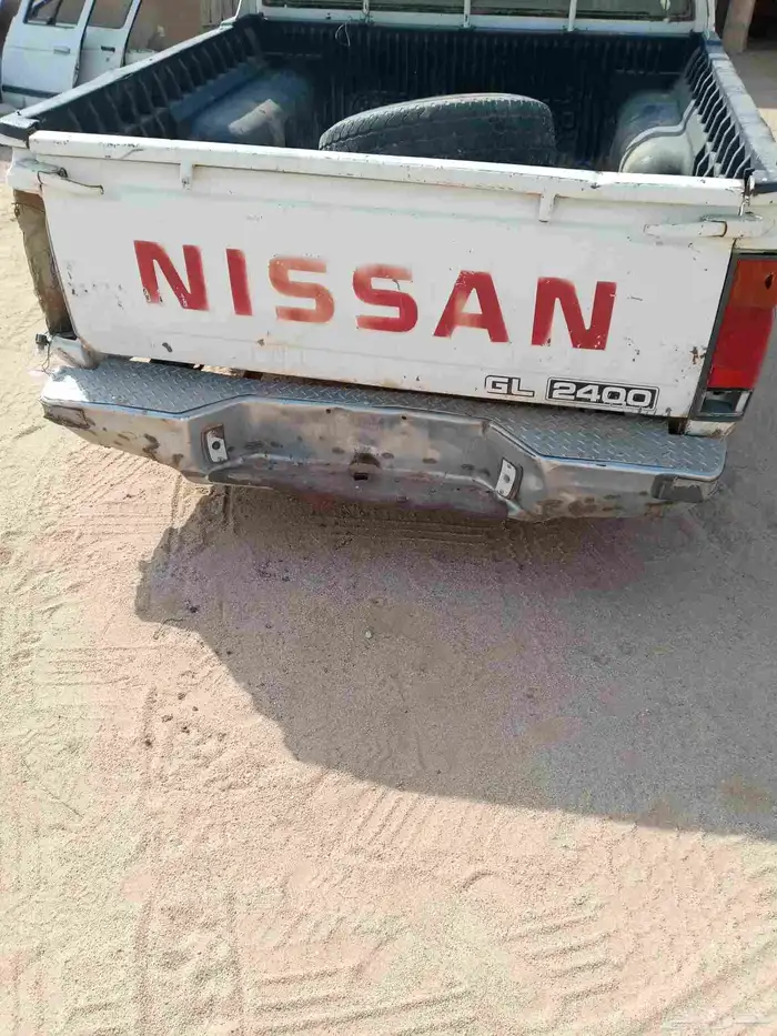 للبيع ددسن قطع غيار 6