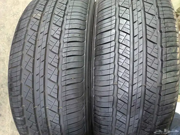 اثنين كفرات شبه جديد تيلندي 255 70 18 2