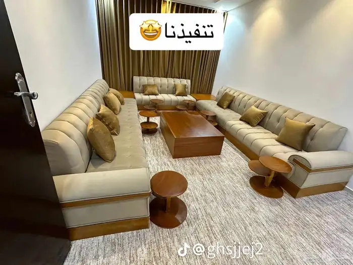 كنب ومساند ومجالس عربيه وستائر وباطرمة للتواصل 17