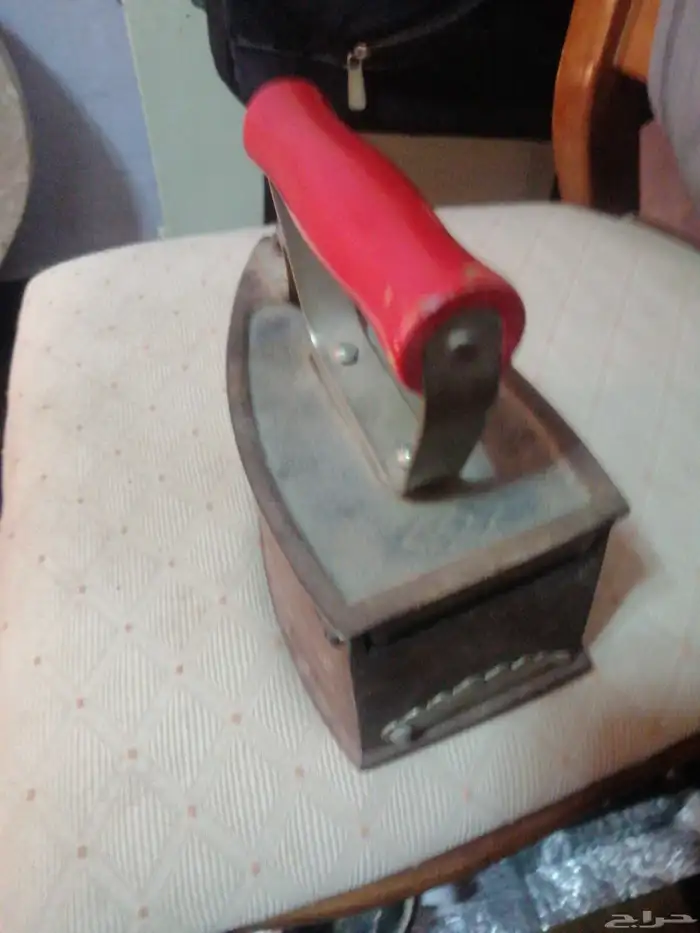 مكوى ملابس اثري بالفحم 1