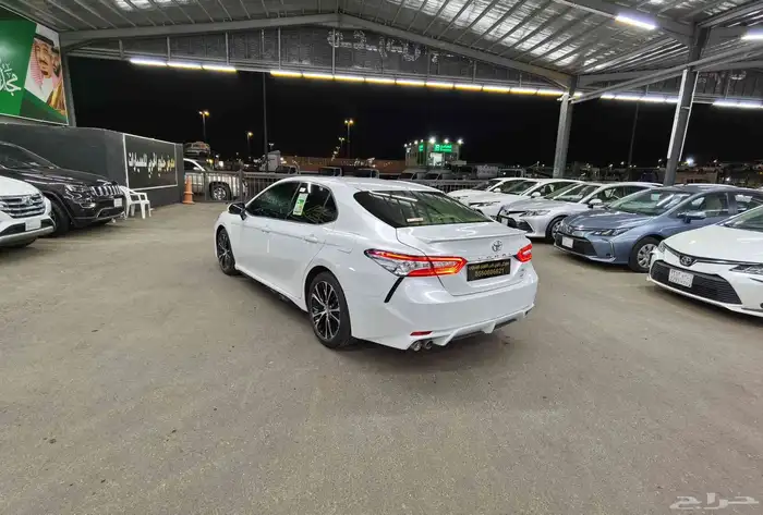 تايوتا كامري قراندي 6 سلندر الموديل 2020 5