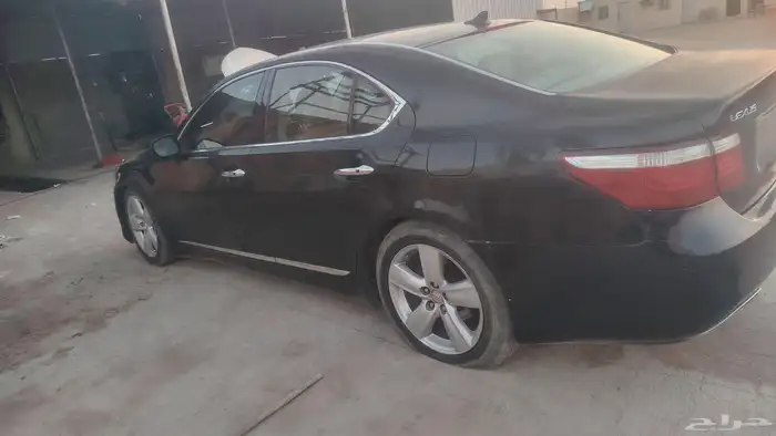 قطع غيار لاكزس LS460 موديل 2008 3