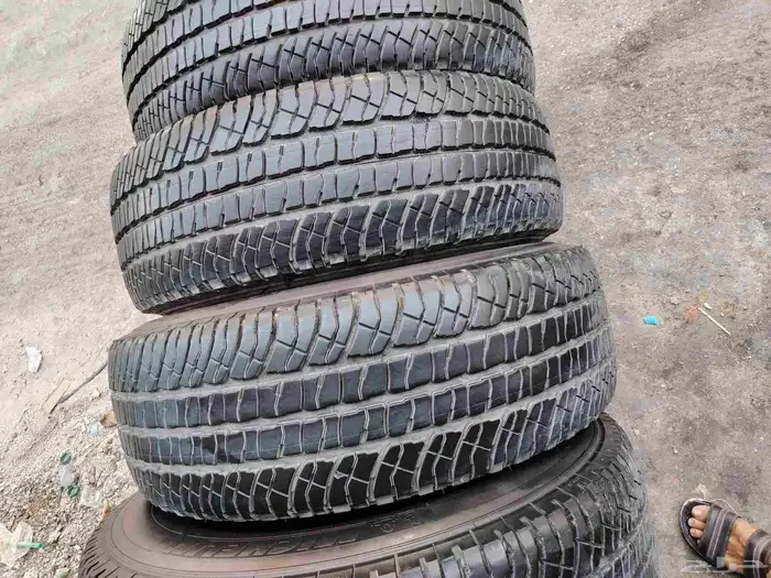 كفرات ربع حجري مشلان مق 7