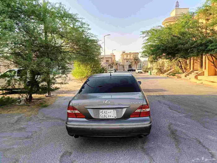 لكزس LS 2004 2