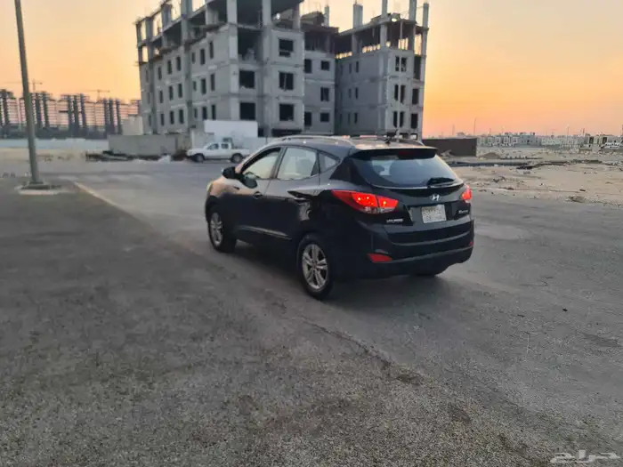 للبيع توسان 2013 نص فل وكاله 8