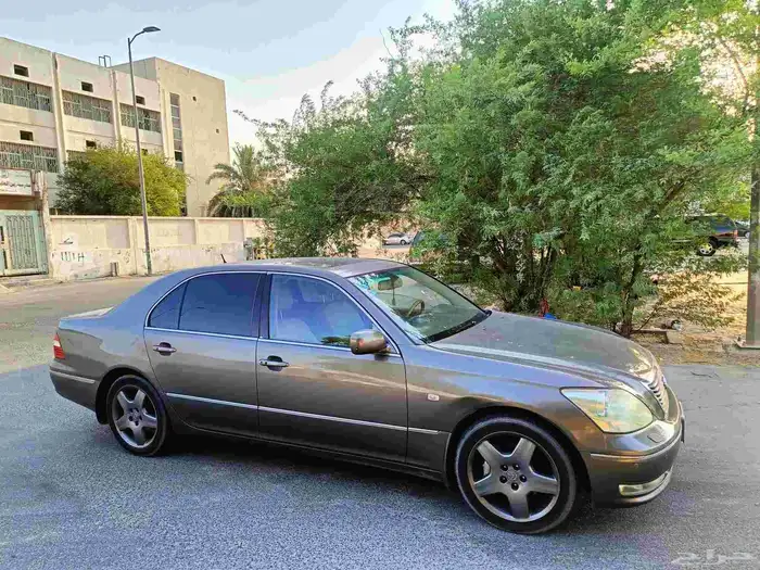لكزس LS 2004 0