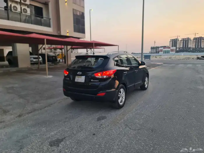 للبيع توسان 2013 نص فل وكاله 4