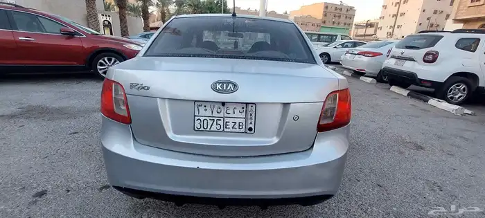 كيا ريو 2011 جير عادي 2