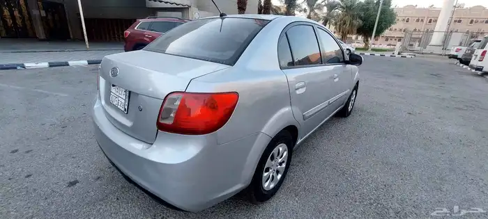 كيا ريو 2011 جير عادي 3