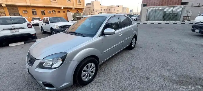 كيا ريو 2011 جير عادي 4