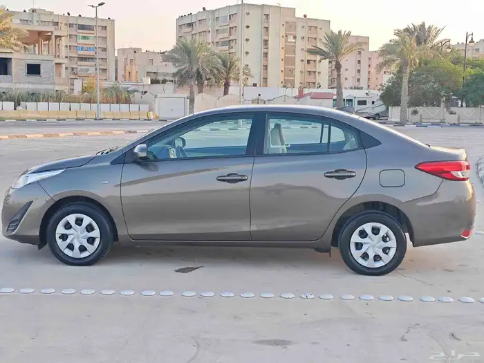 تويوتا يارس 2019 9