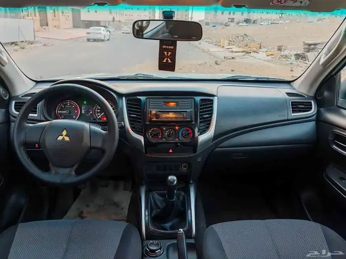 ميتسوبيشي L200 7